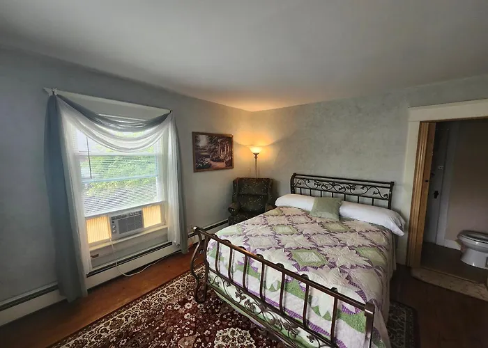 The White Birch Inn